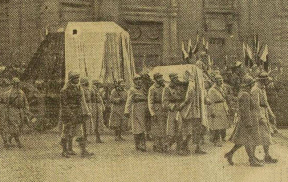 Quand l’inhumation du soldat inconnu agitait la presse française